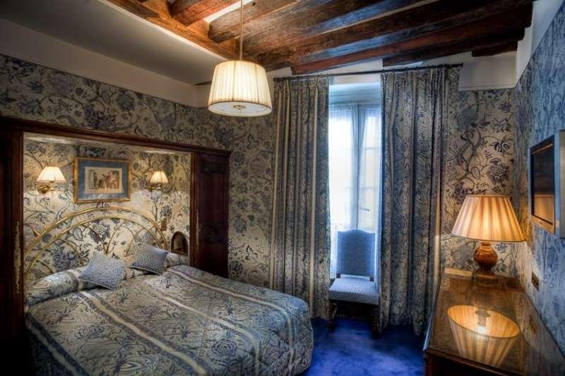 Hotel Fougere Paris Ruang foto
