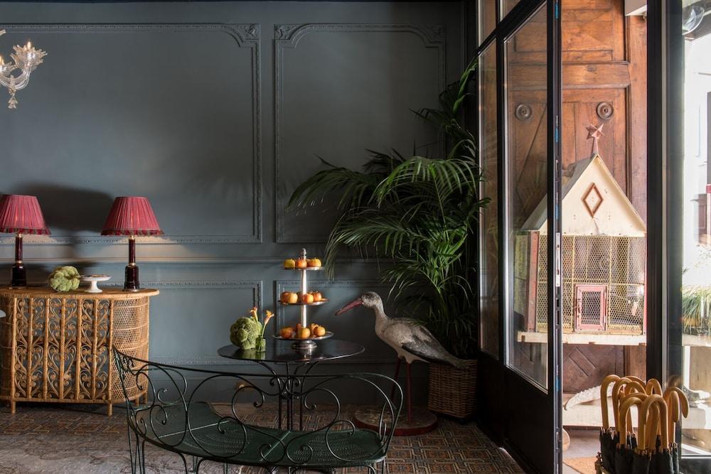 Hotel Fougere Paris Bagian luar foto
